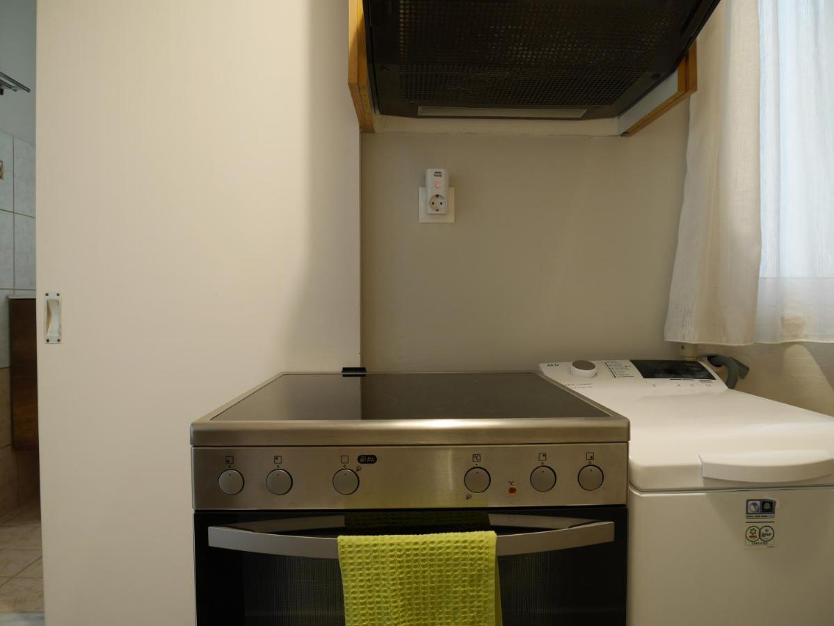 Porto Plaza City Center Apartment Ac/Wifi Candia Esterno foto
