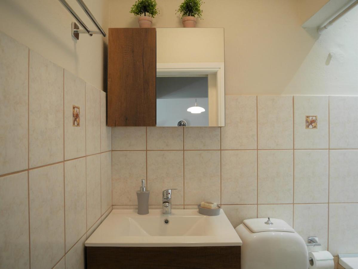 Porto Plaza City Center Apartment Ac/Wifi Candia Esterno foto