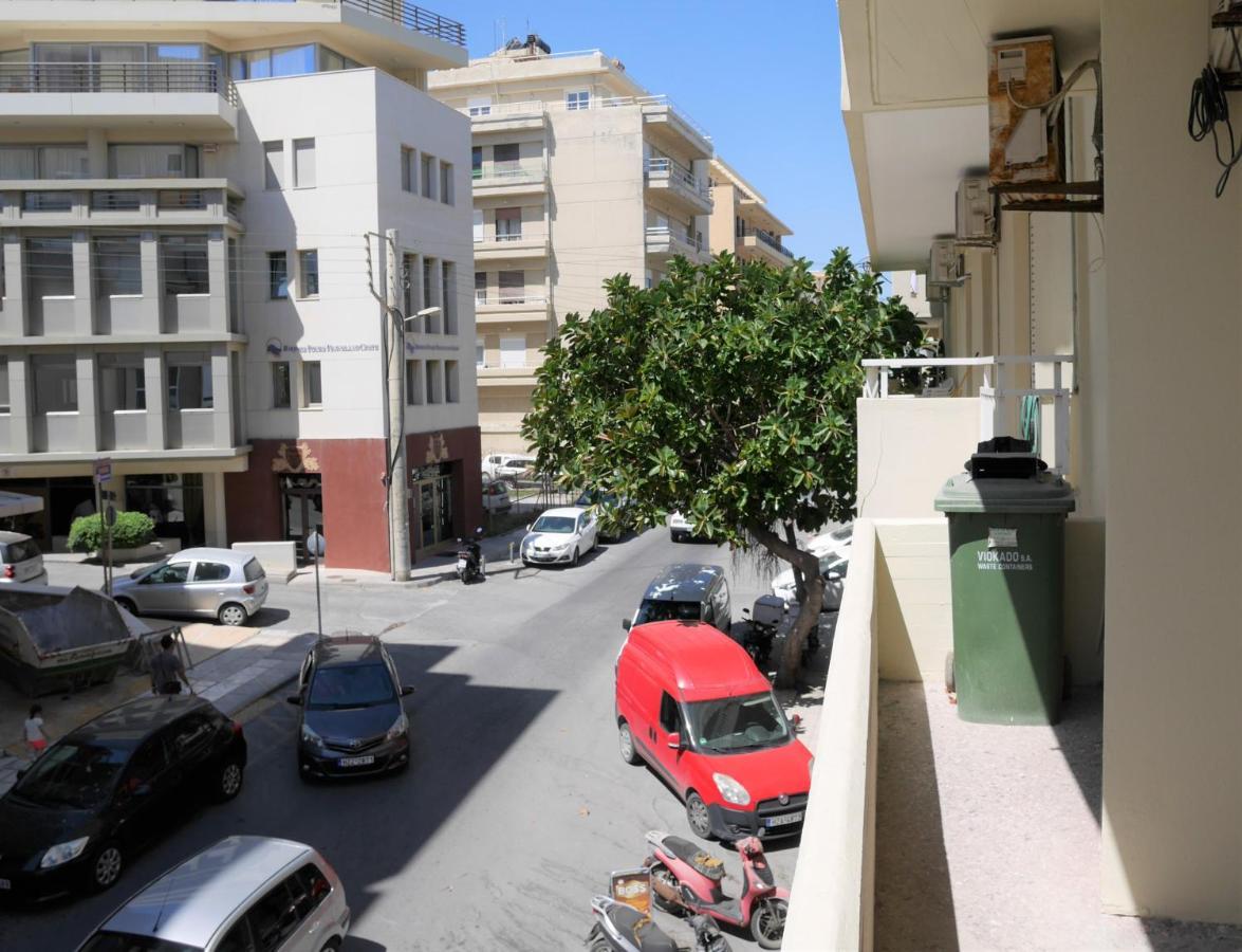 Porto Plaza City Center Apartment Ac/Wifi Candia Esterno foto