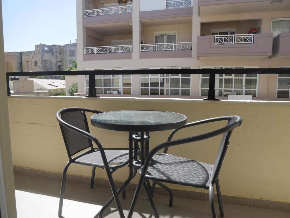 Porto Plaza City Center Apartment Ac/Wifi Candia Esterno foto